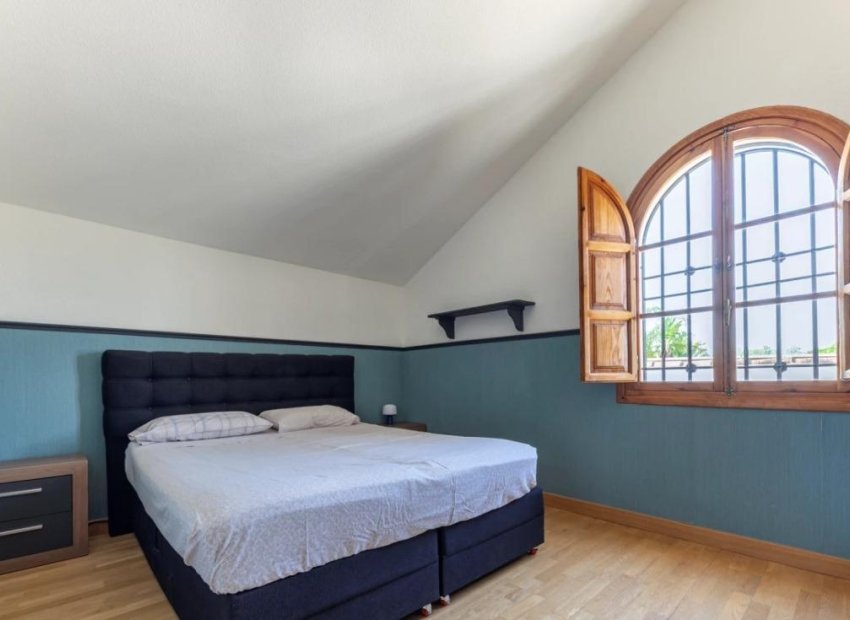 Resale - Chalet - Elche Pedanías - Alzabares