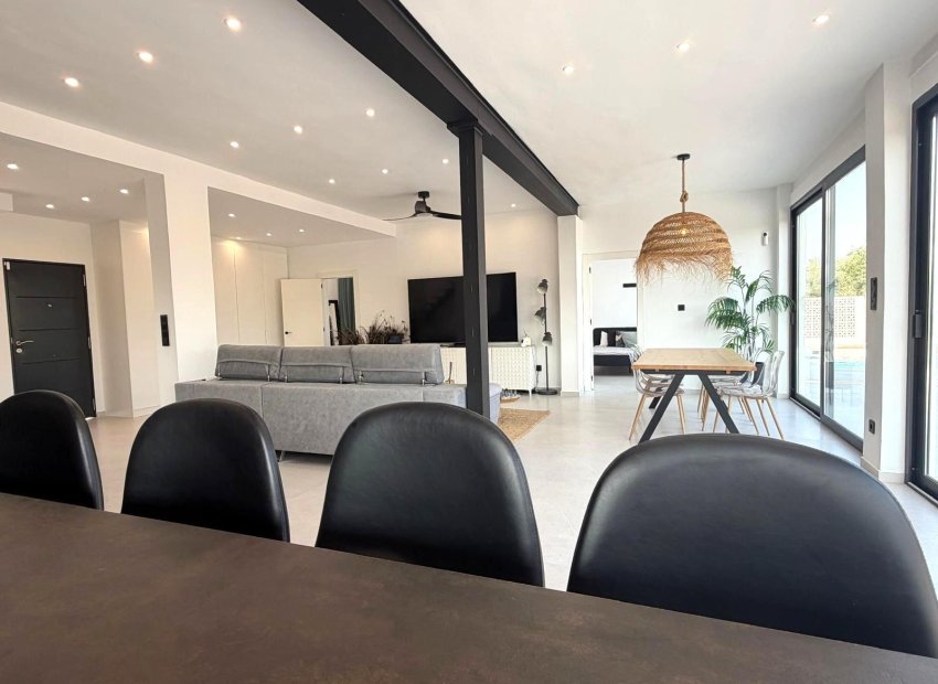 Resale - Chalet - Elche Pedanías - Alzabares