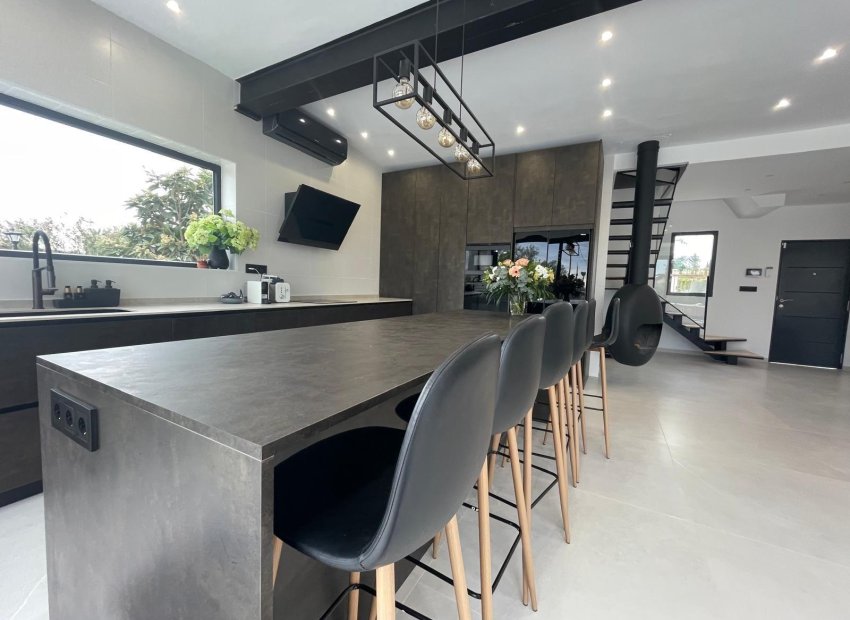 Resale - Chalet - Elche Pedanías - Alzabares