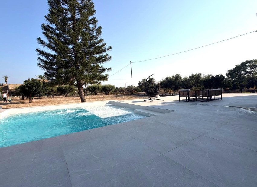 Resale - Chalet - Elche Pedanías - Alzabares