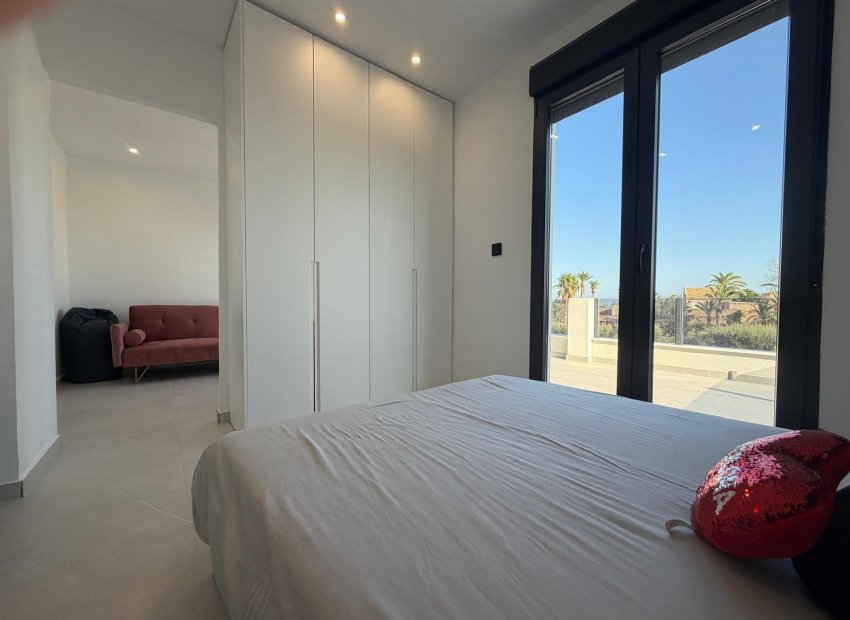 Resale - Chalet - Elche Pedanías - Alzabares