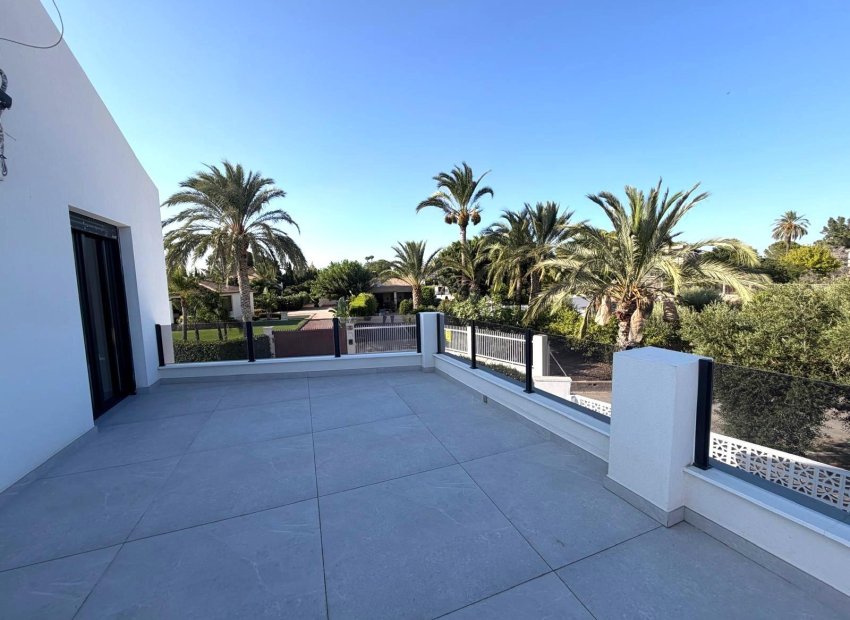 Resale - Chalet - Elche Pedanías - Alzabares