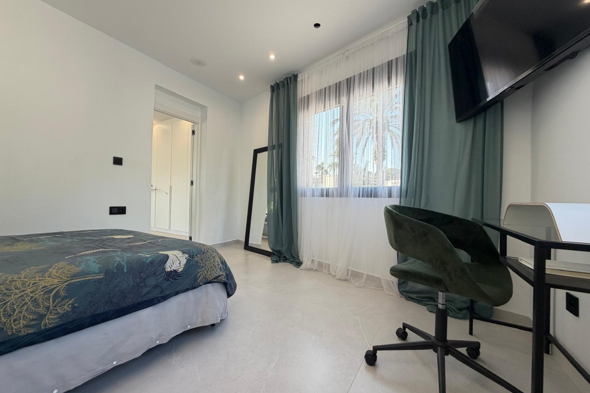 Resale - Chalet - Elche Pedanías - Alzabares