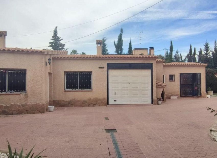 Resale - Chalet - Elche Pedanías - Alzabares