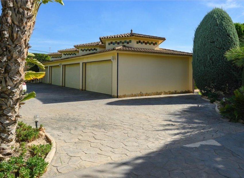 Resale - Chalet - Elche Pedanías - Alzabares