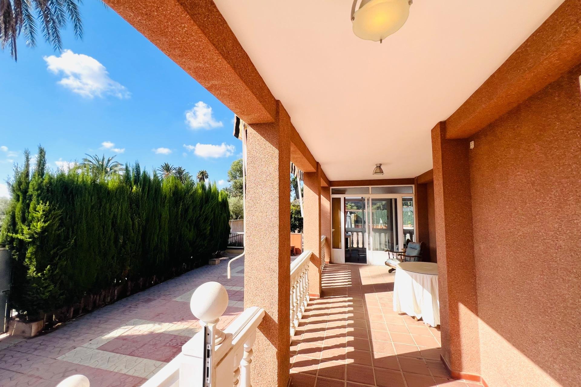 Resale - Chalet - Elche Pedanías - La Hoya-Daimes-El Derramador