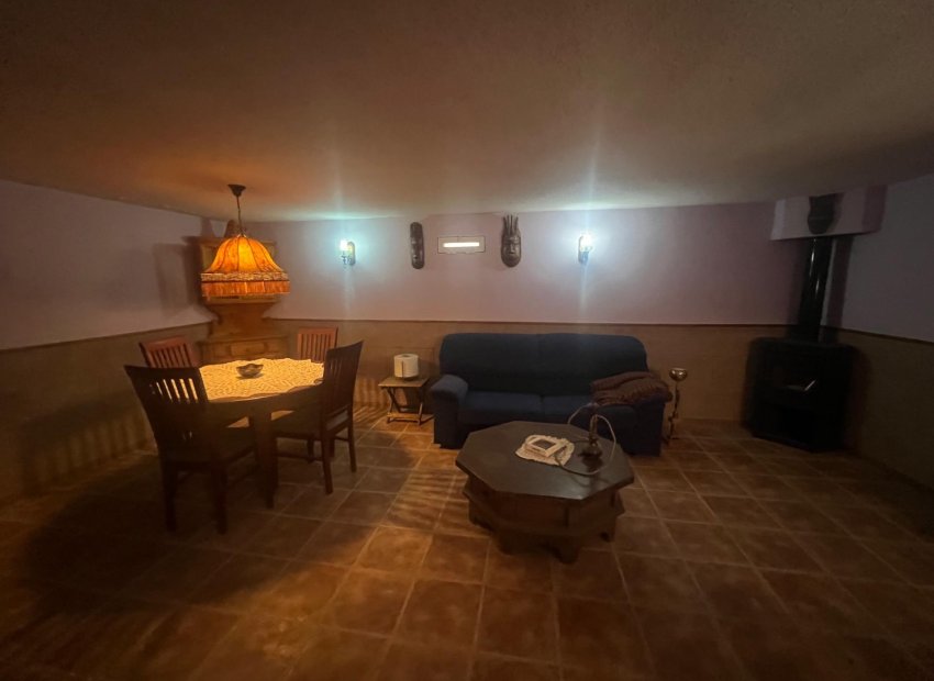 Resale - Chalet - Elche Pedanías - La Hoya-Daimes-El Derramador