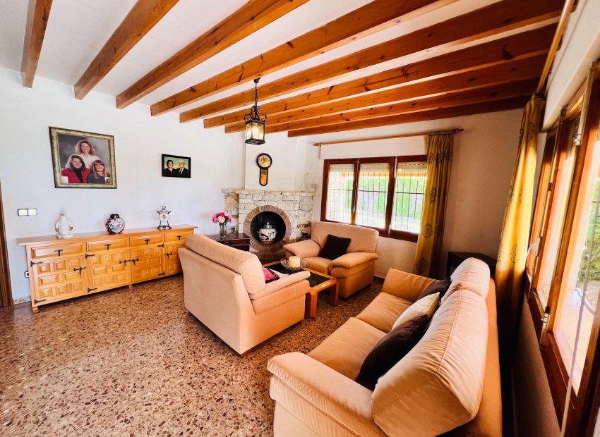 Resale - Chalet - Elche Pedanías - Maitino-Perleta