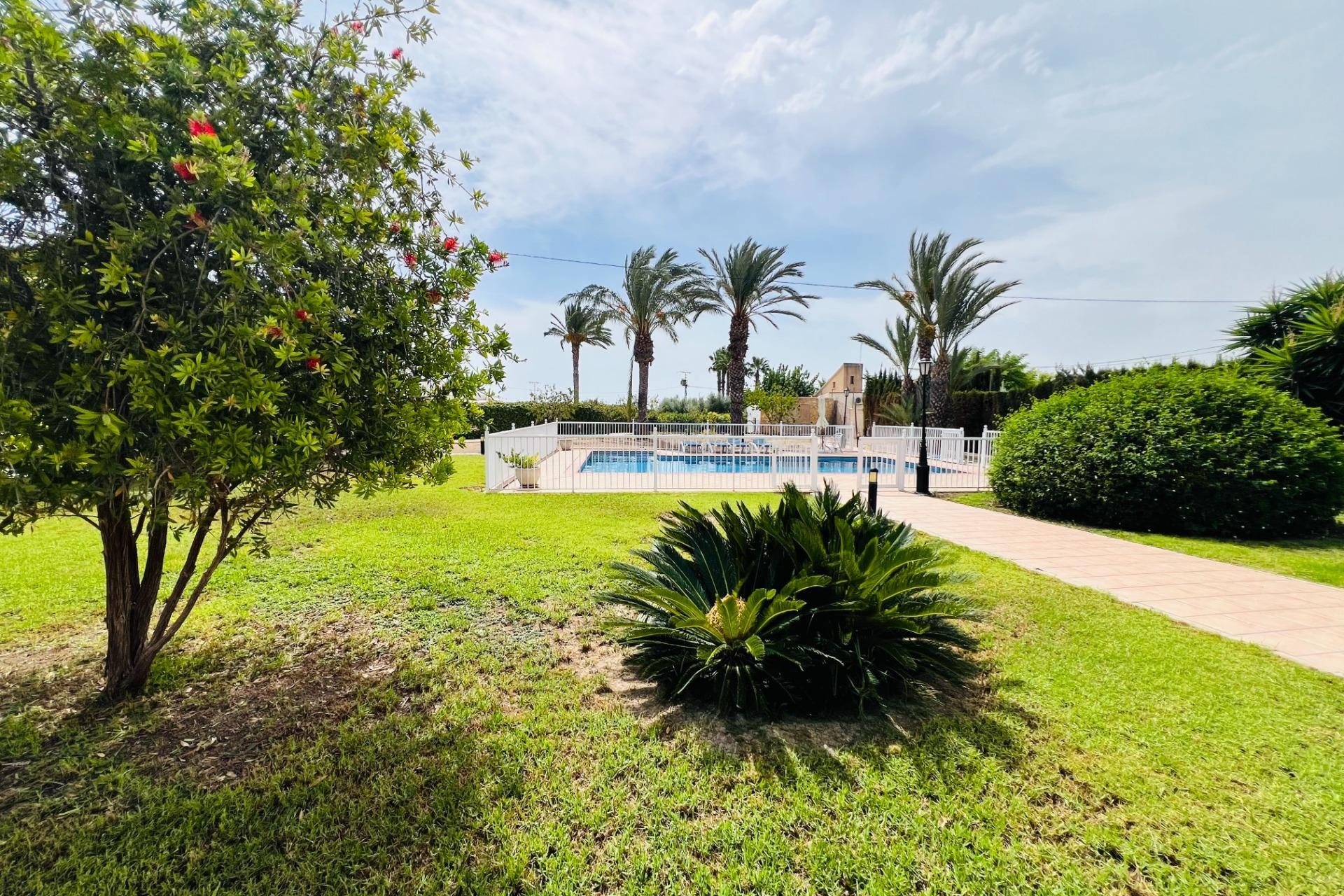Resale - Chalet - Elche Pedanías - Maitino-Perleta