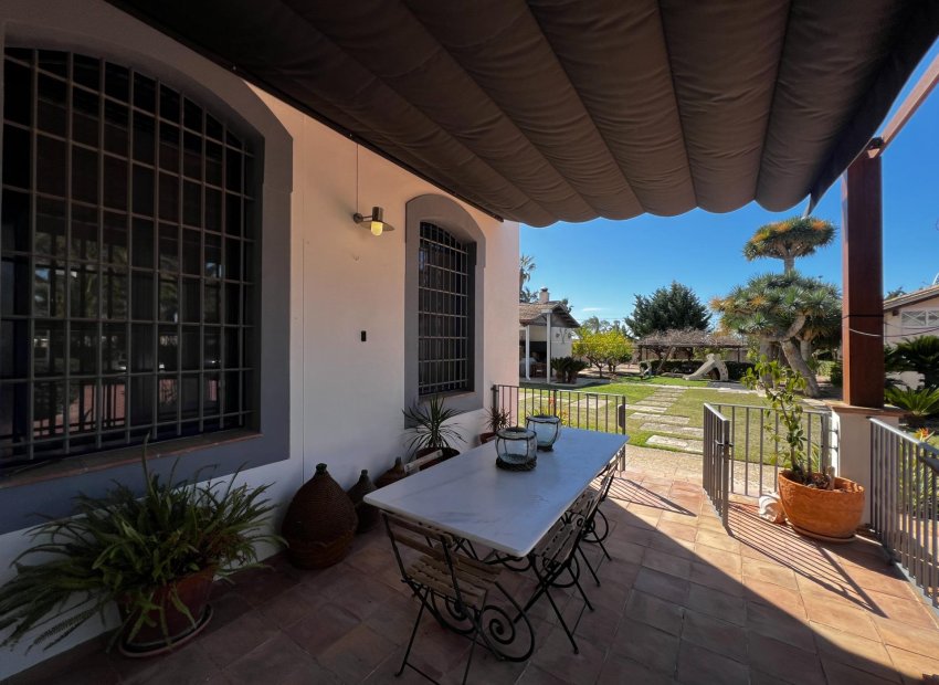 Resale - Chalet - Elche Pedanías - Maitino