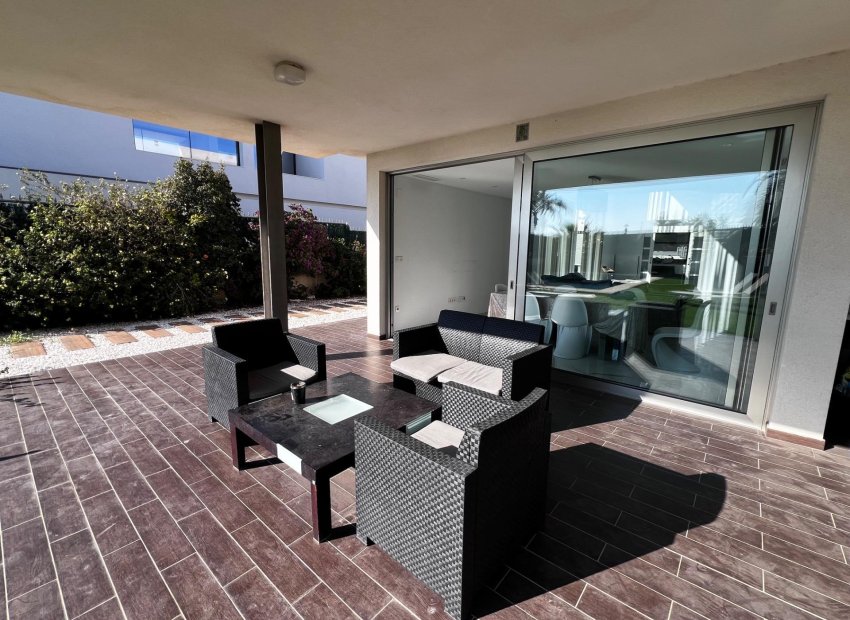 Resale - Chalet - Elche Pedanías - Peña las Águilas