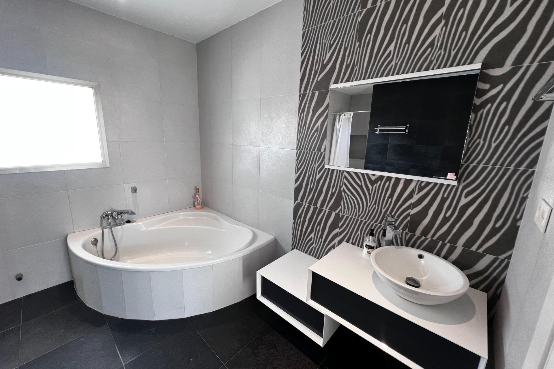 Resale - Chalet - Elche Pedanías - Peña las Águilas