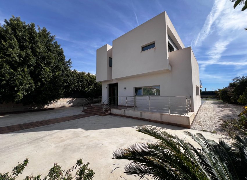 Resale - Chalet - Elche Pedanías - Peña las Águilas