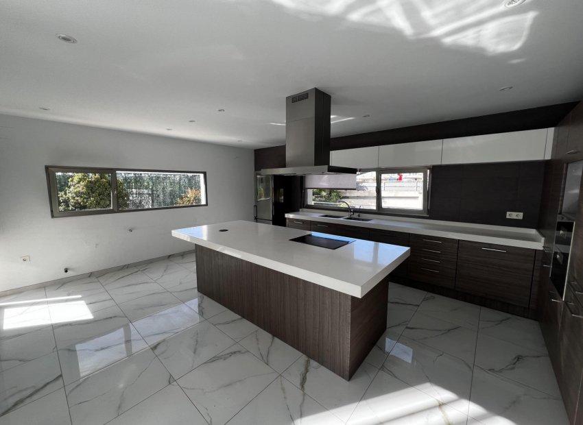 Resale - Chalet - Elche Pedanías - Peña las Águilas