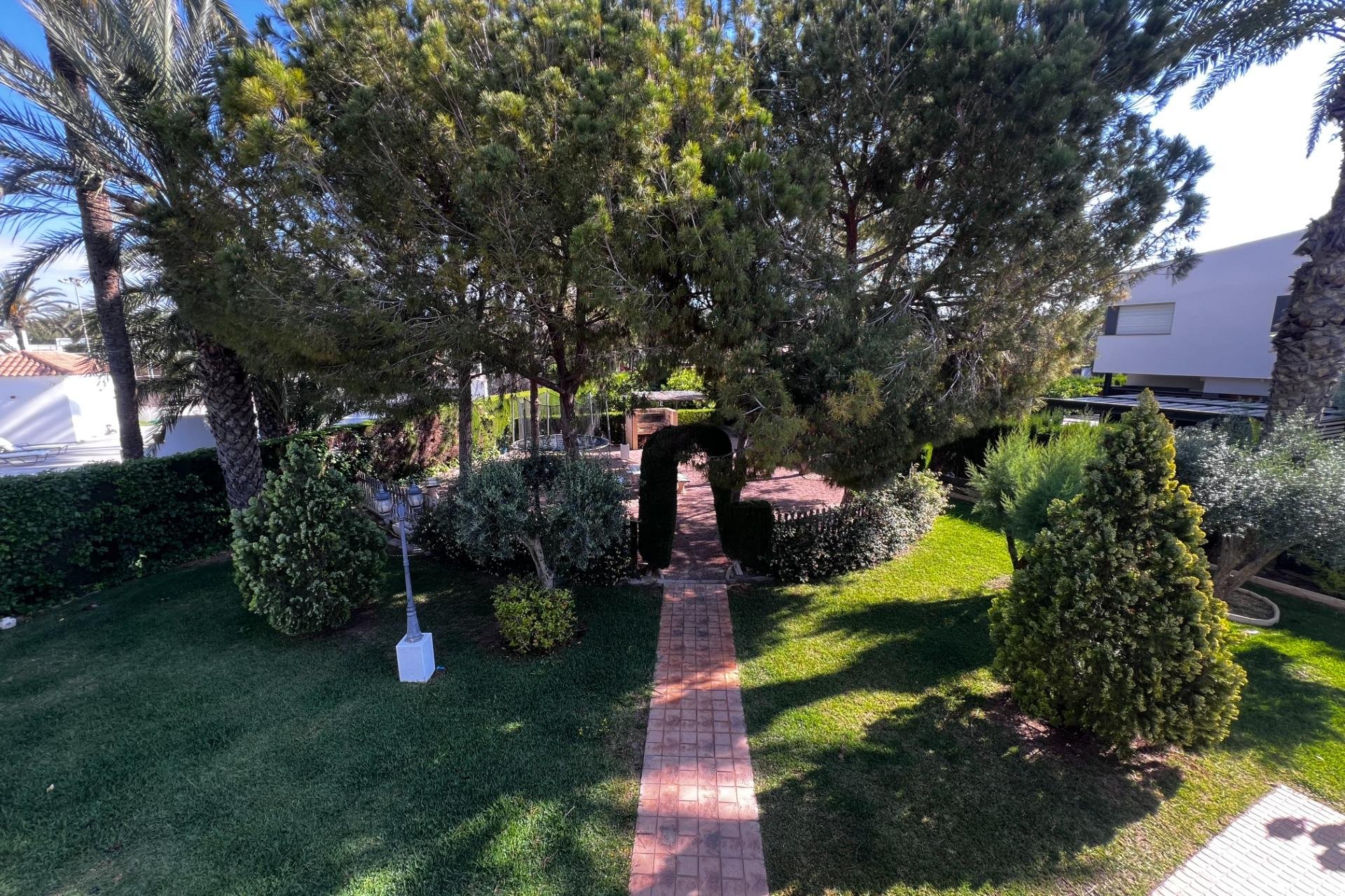 Resale - Chalet - Elche Pedanías - Valverde