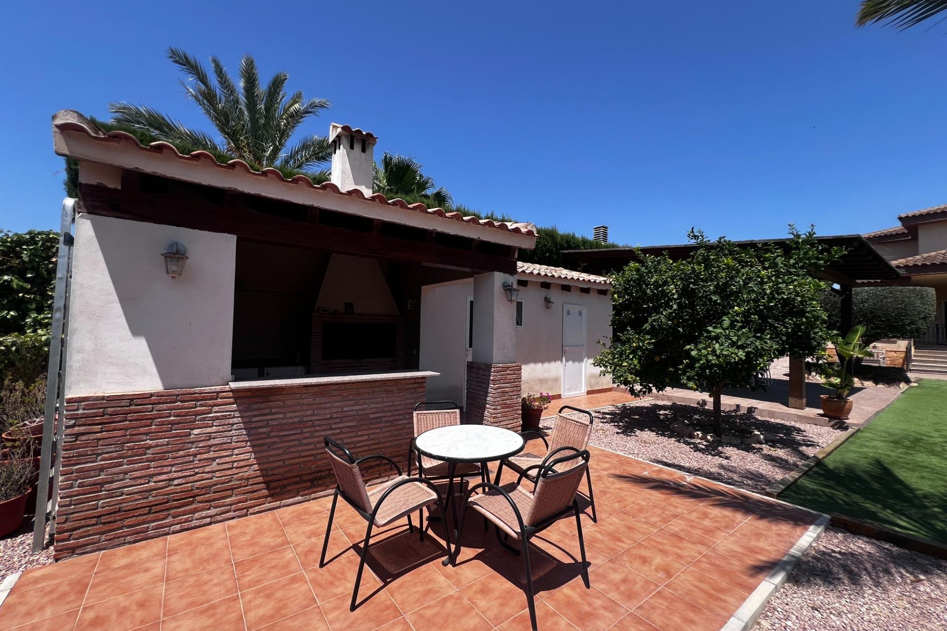 Resale - Chalet - Elche Pedanías - Valverde