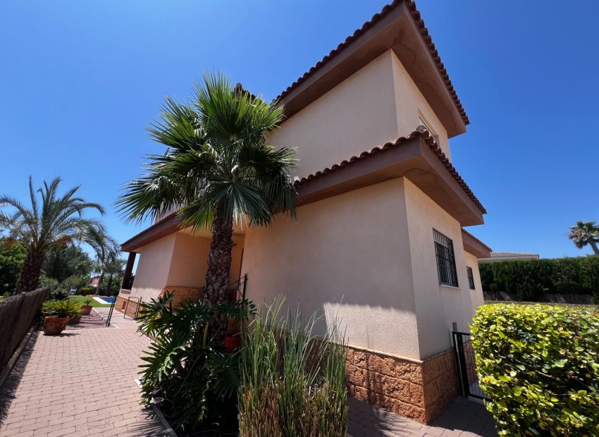 Resale - Chalet - Elche Pedanías - Valverde
