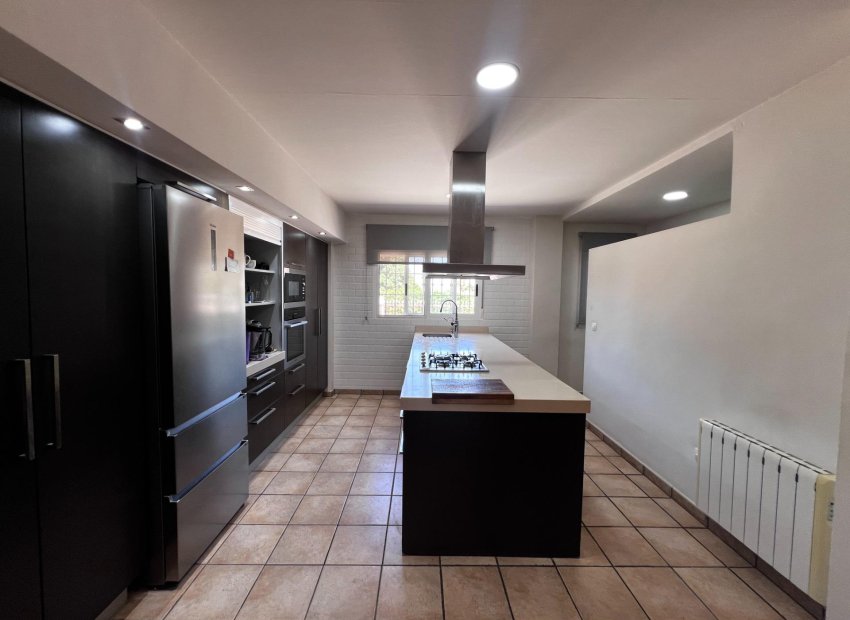 Resale - Chalet - Elche Pedanías - Valverde