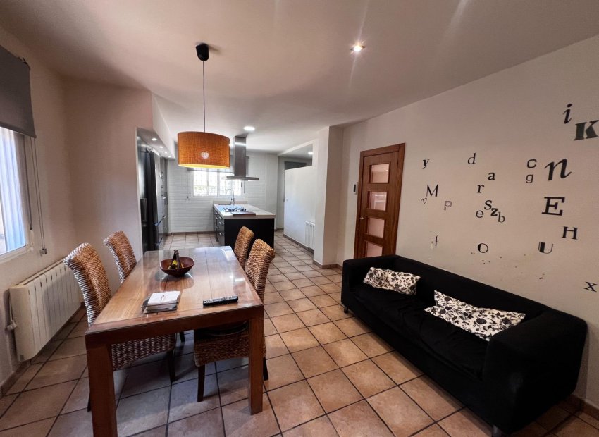 Resale - Chalet - Elche Pedanías - Valverde