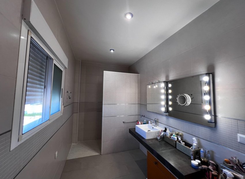 Resale - Chalet - Elche Pedanías - Valverde