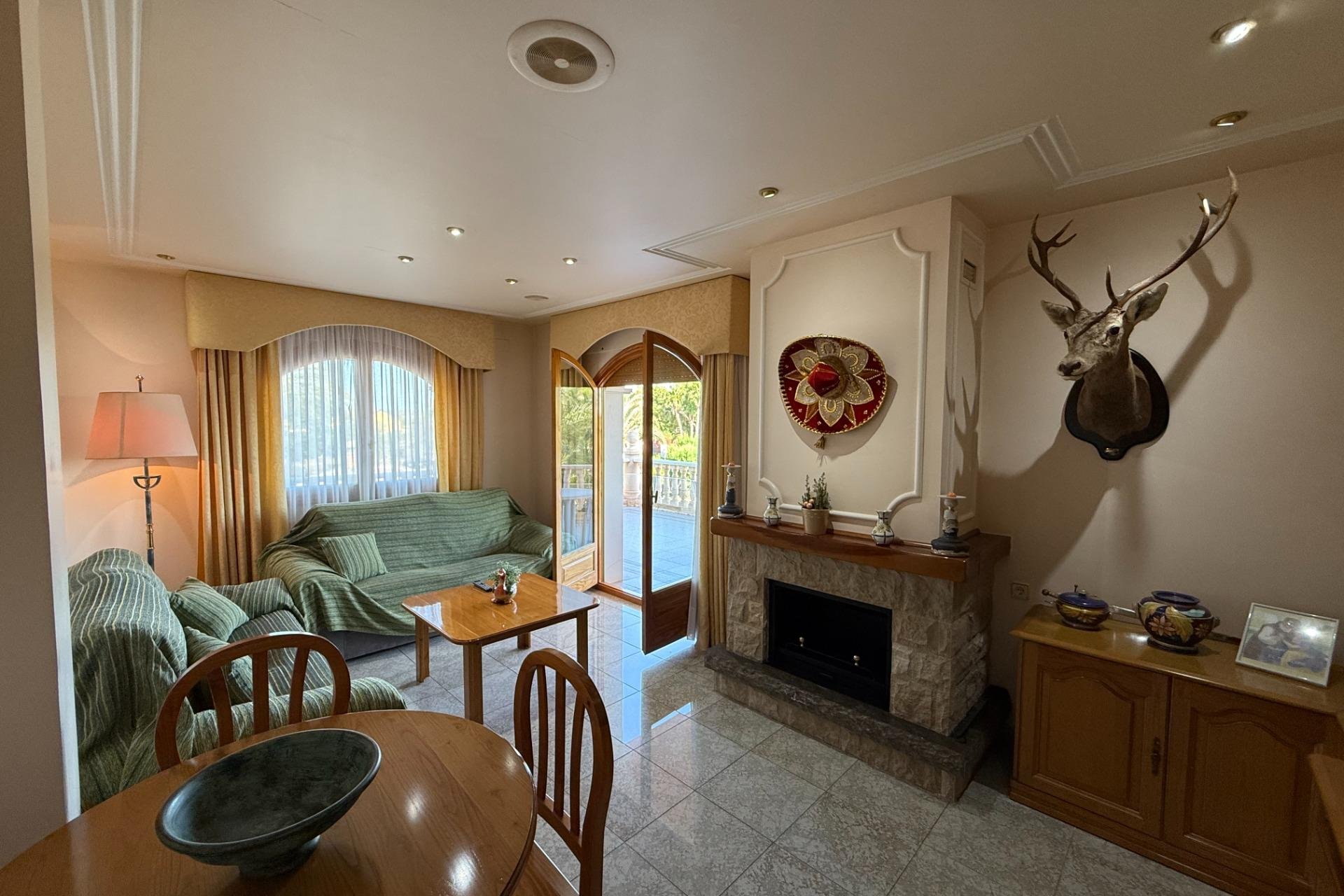 Resale - Chalet - Elche Pedanías - Valverde