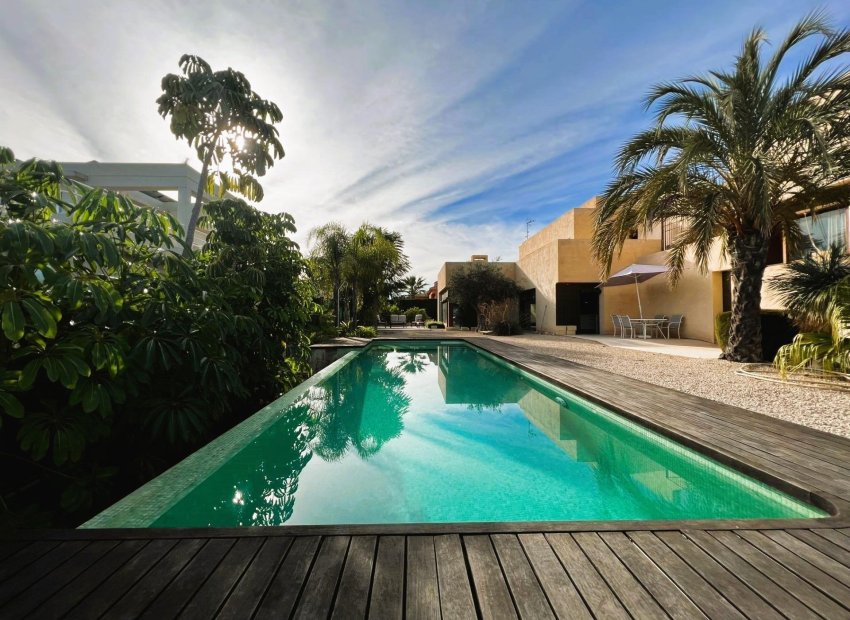 Resale - Chalet - Elche Pedanías - Valverde