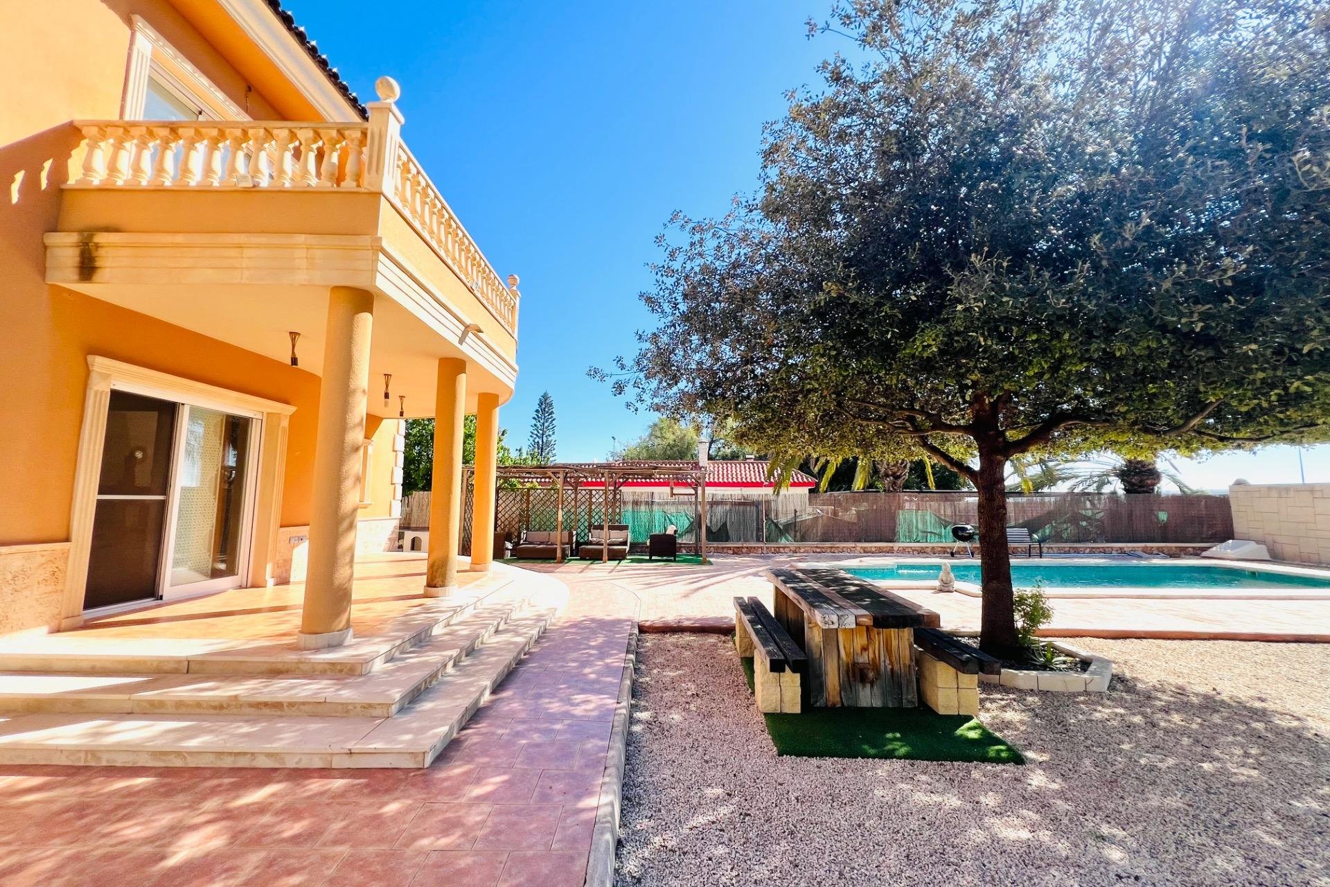 Resale - Chalet - Elche Pedanías - Valverde