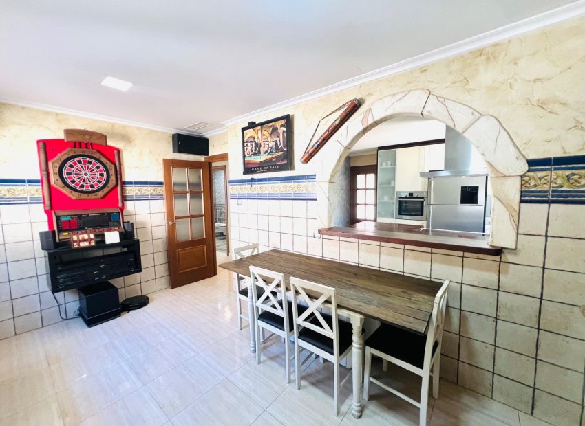 Resale - Chalet - Elche Pedanías - Valverde