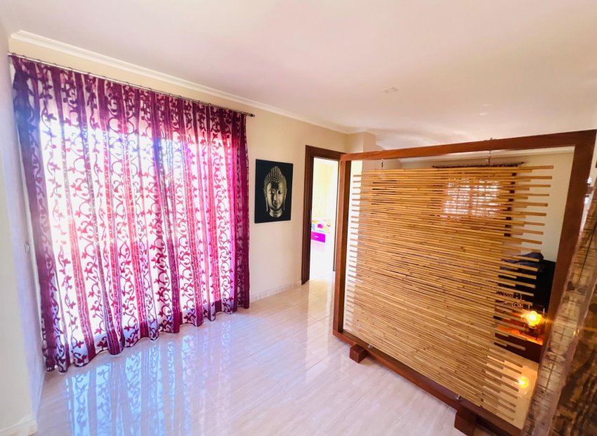 Resale - Chalet - Elche Pedanías - Valverde