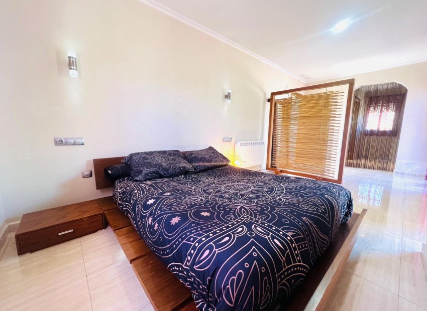 Resale - Chalet - Elche Pedanías - Valverde