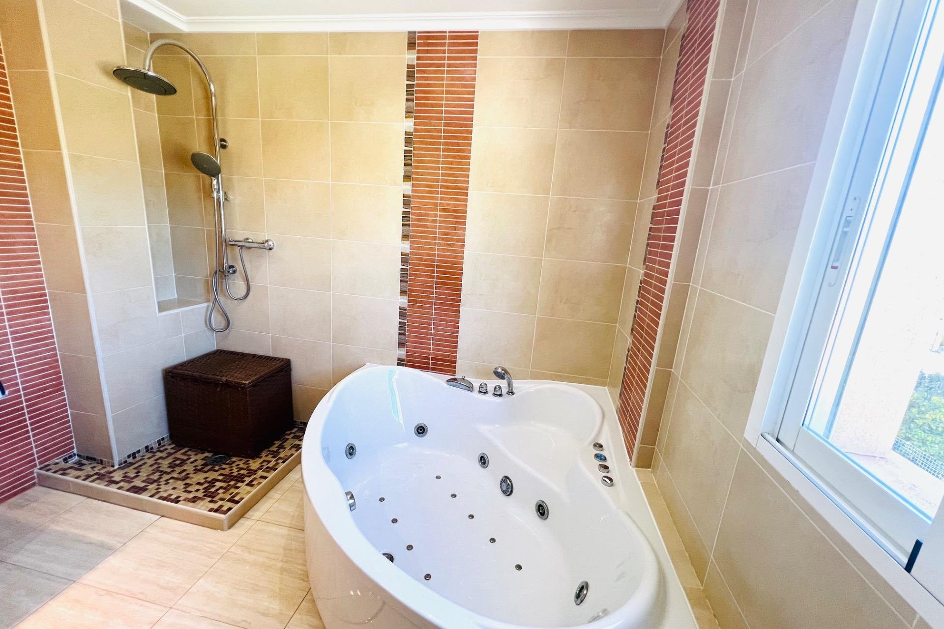 Resale - Chalet - Elche Pedanías - Valverde