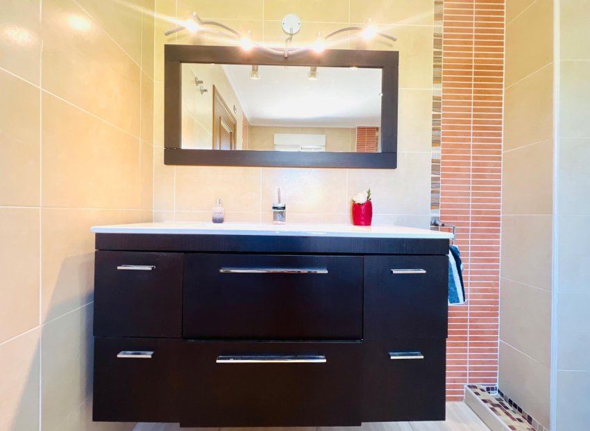 Resale - Chalet - Elche Pedanías - Valverde