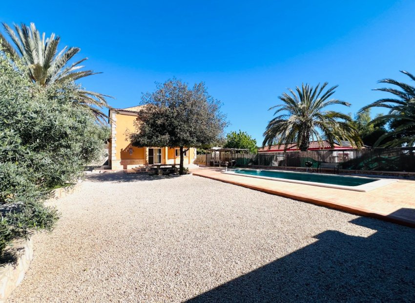 Resale - Chalet - Elche Pedanías - Valverde