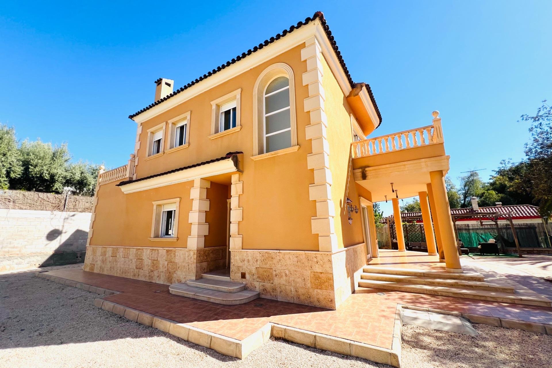 Resale - Chalet - Elche Pedanías - Valverde