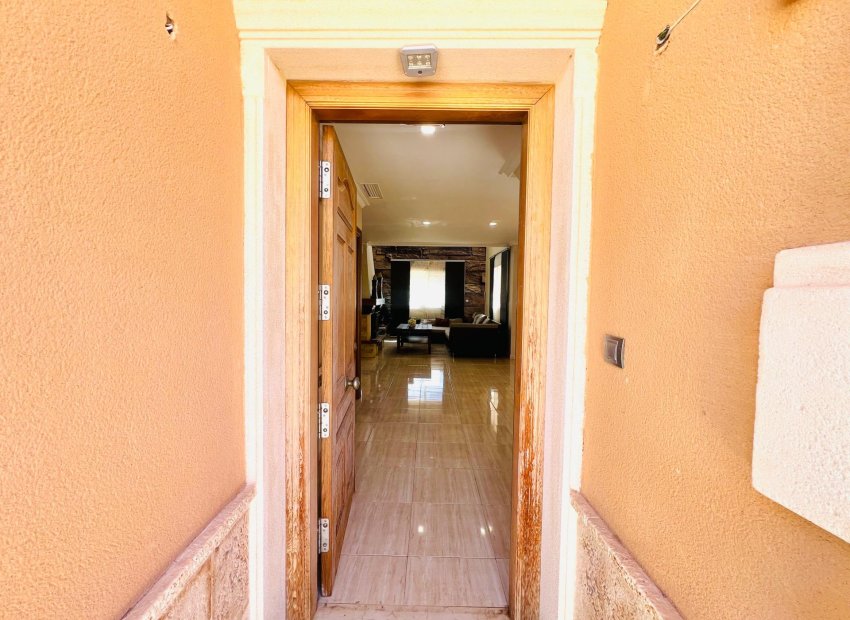 Resale - Chalet - Elche Pedanías - Valverde
