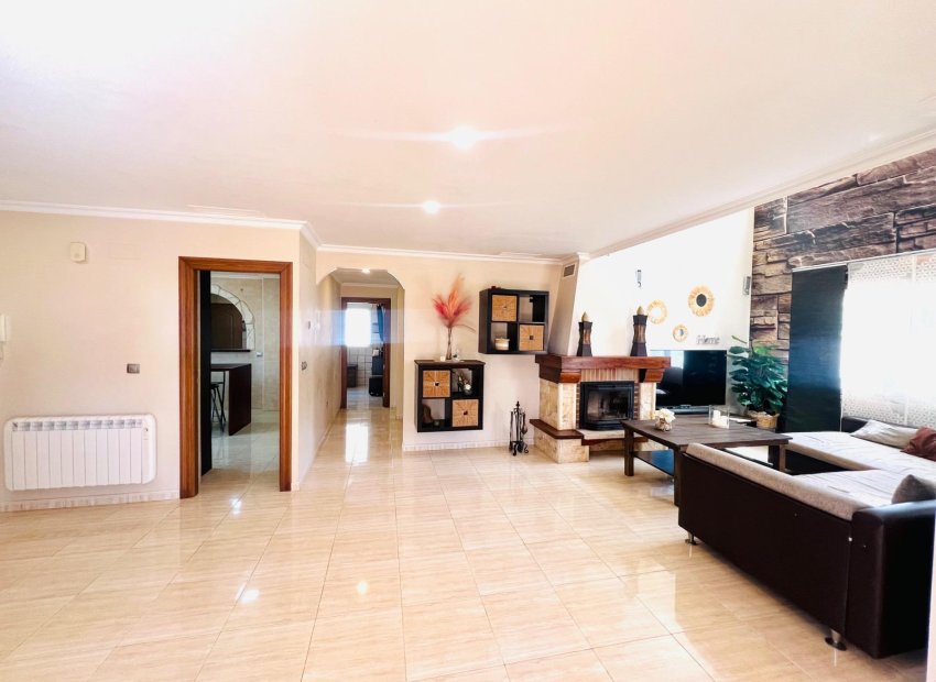 Resale - Chalet - Elche Pedanías - Valverde