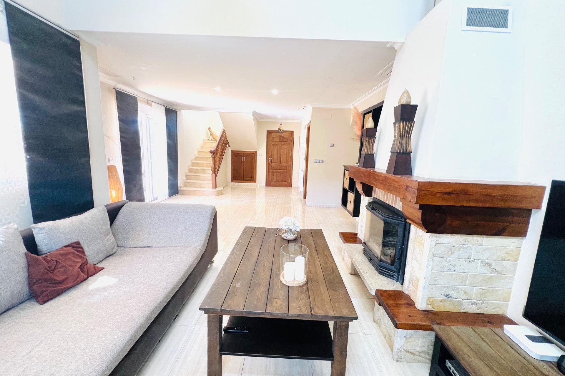 Resale - Chalet - Elche Pedanías - Valverde