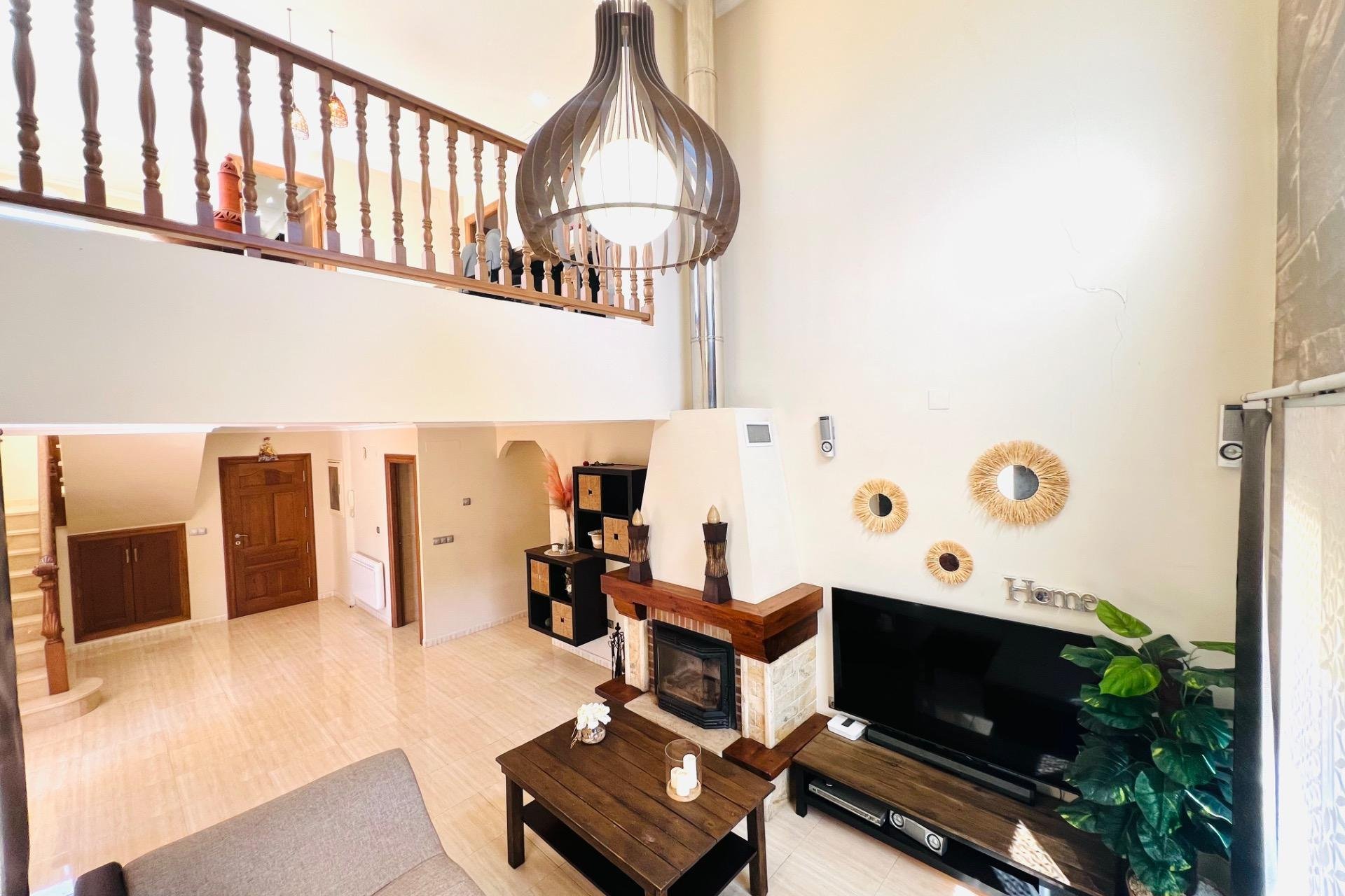 Resale - Chalet - Elche Pedanías - Valverde