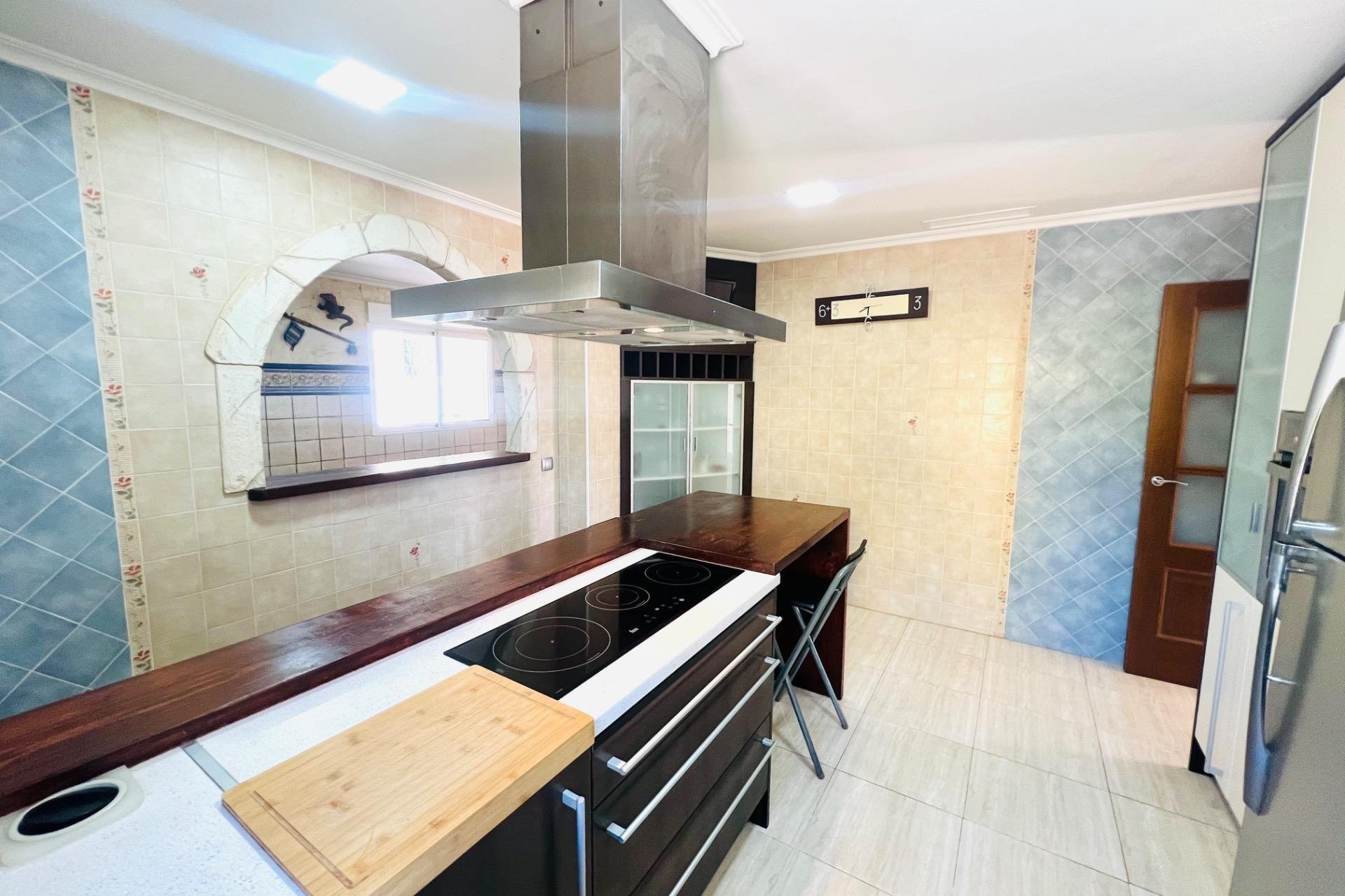 Resale - Chalet - Elche Pedanías - Valverde