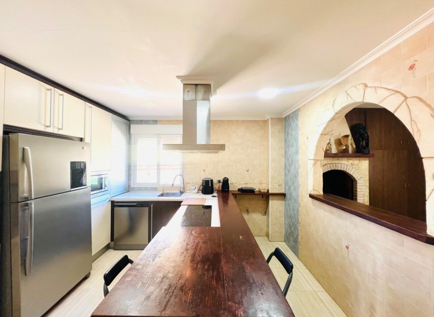 Resale - Chalet - Elche Pedanías - Valverde