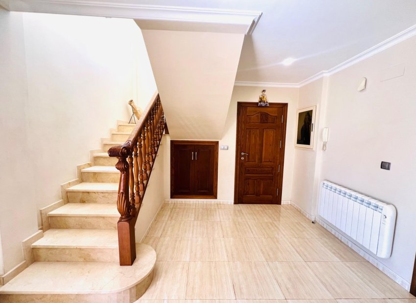 Resale - Chalet - Elche Pedanías - Valverde