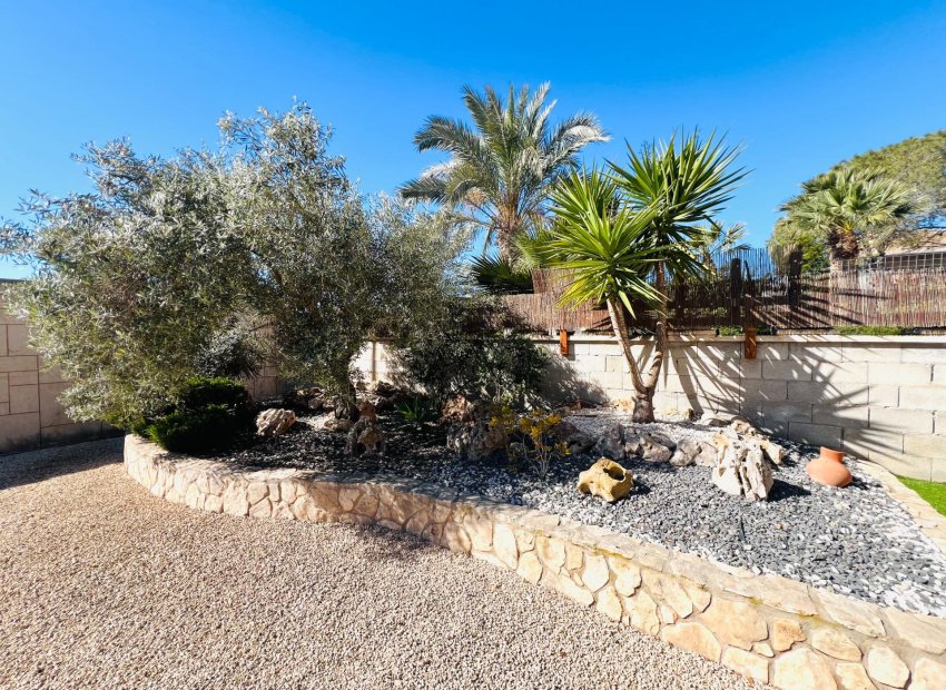 Resale - Chalet - Elche Pedanías - Valverde