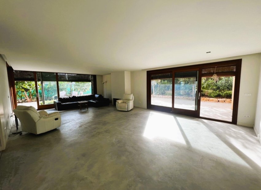 Resale - Chalet - Elche Pedanías - Valverde