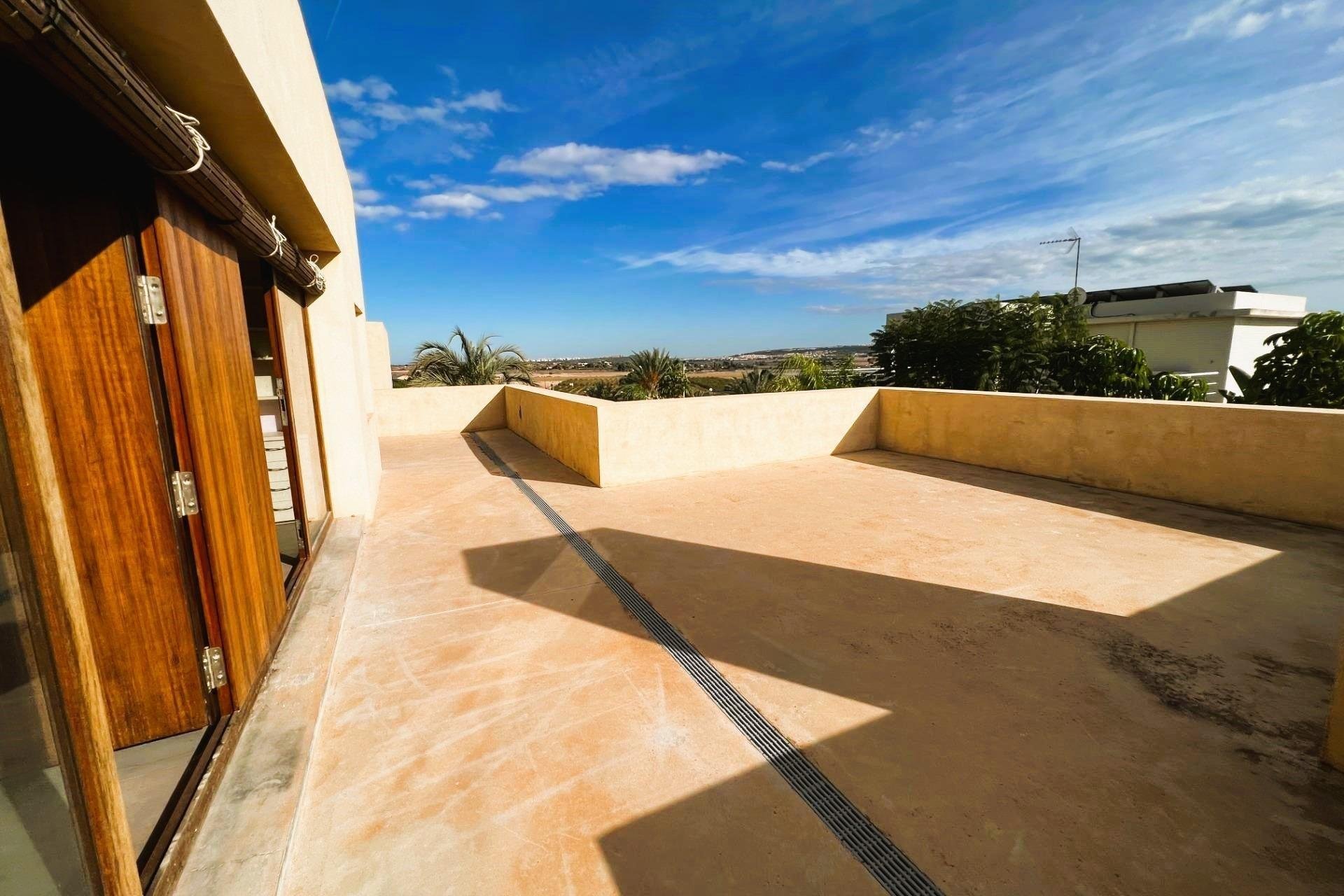 Resale - Chalet - Elche Pedanías - Valverde