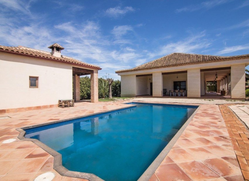 Resale - Chalet - Elche Pedanías - Valverde