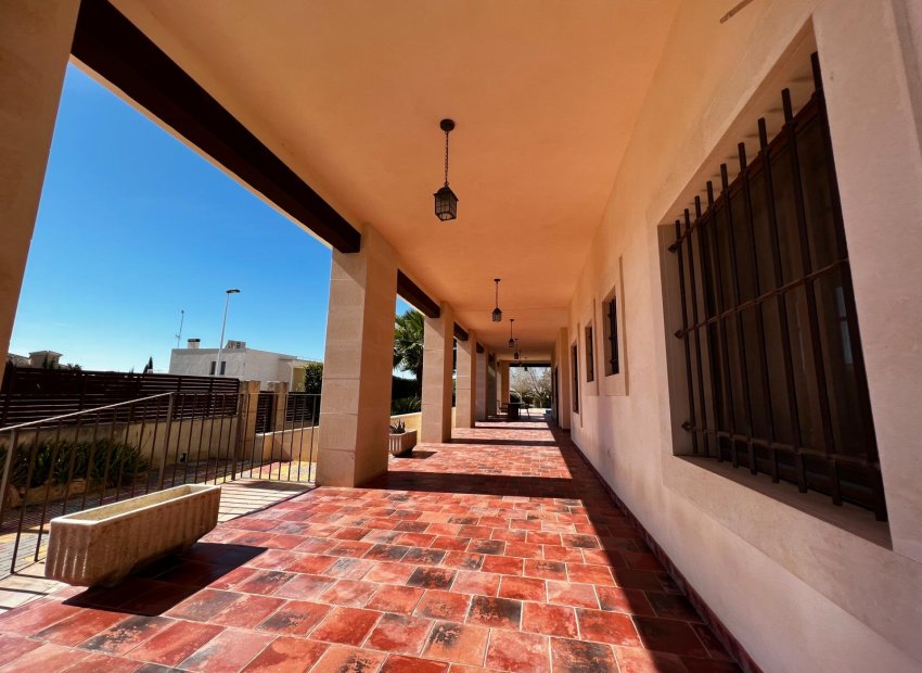 Resale - Chalet - Elche Pedanías - Valverde