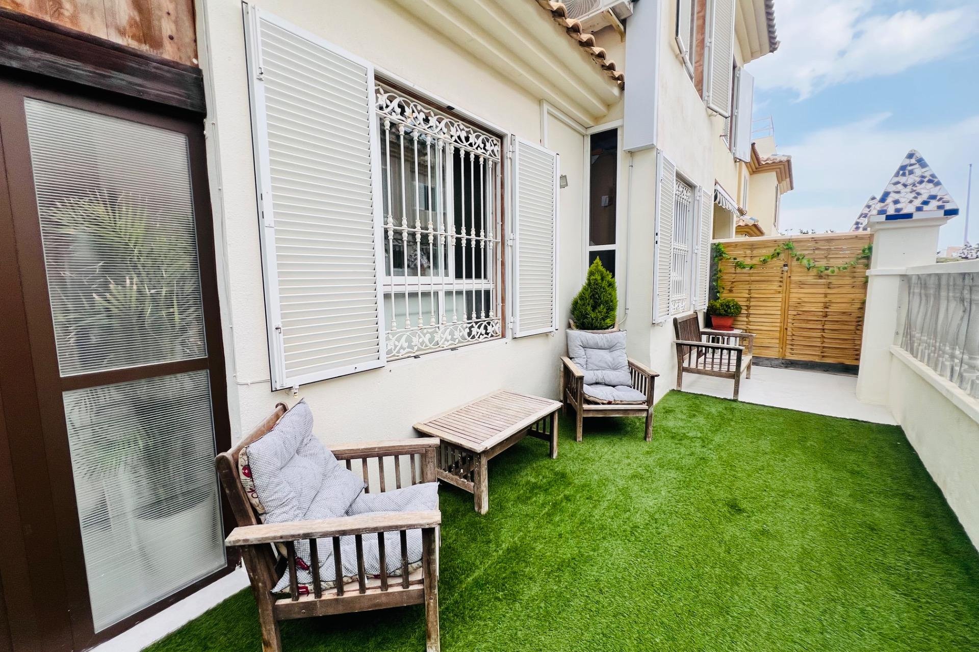 Resale - Chalet - Gran alacant - Avda. mediterraneo