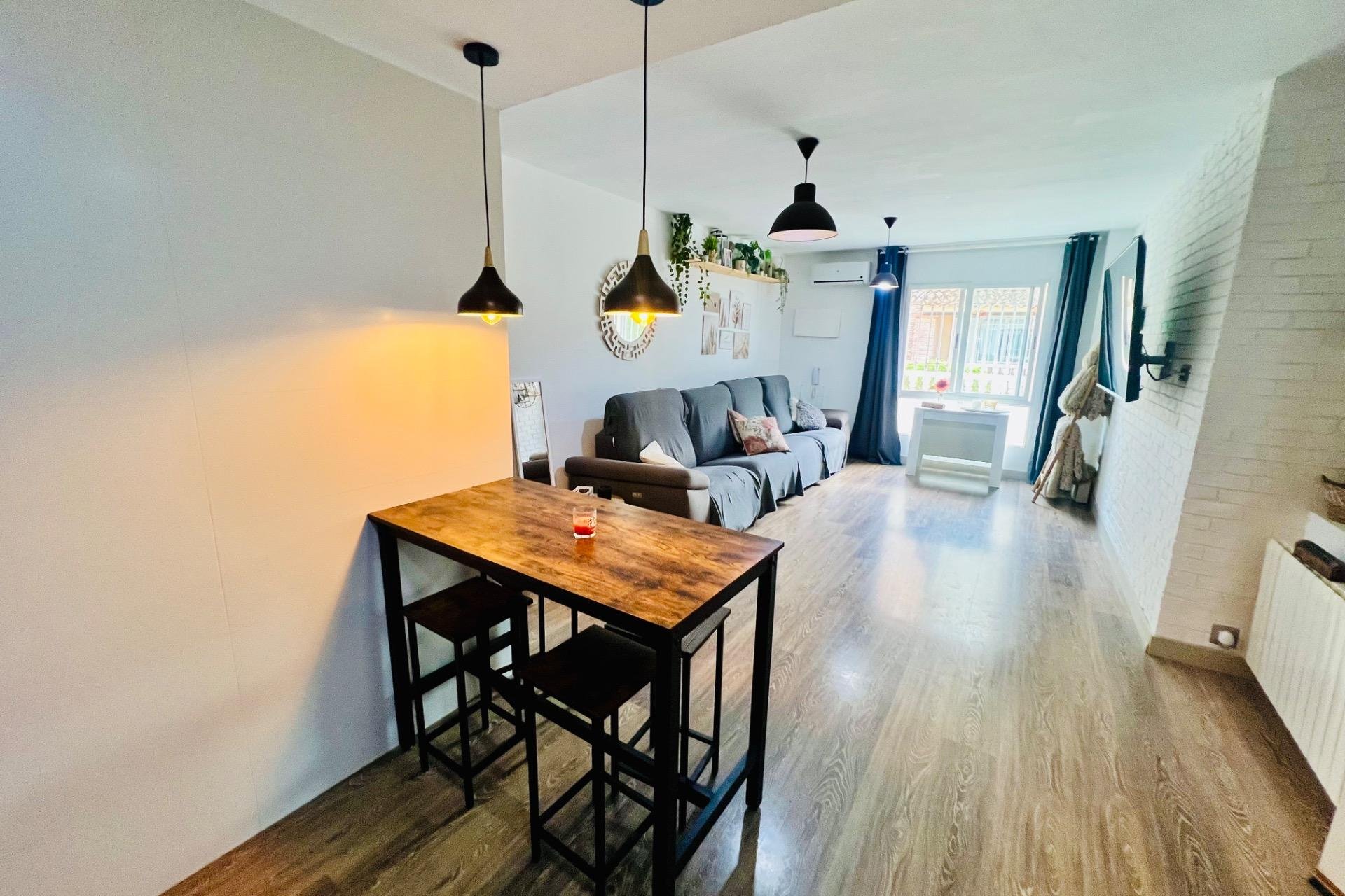 Resale - Chalet - Gran alacant - Avda. mediterraneo