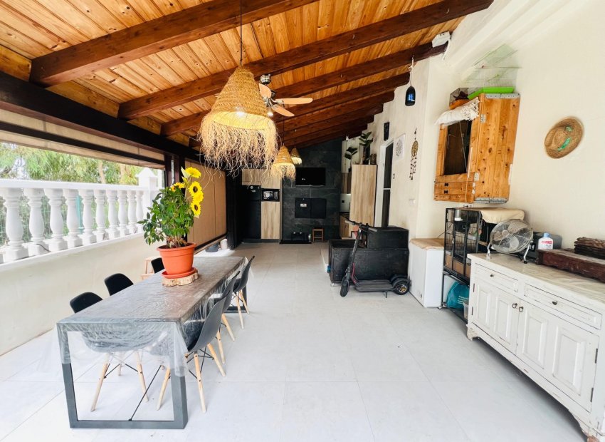 Resale - Chalet - Gran alacant - Avda. mediterraneo
