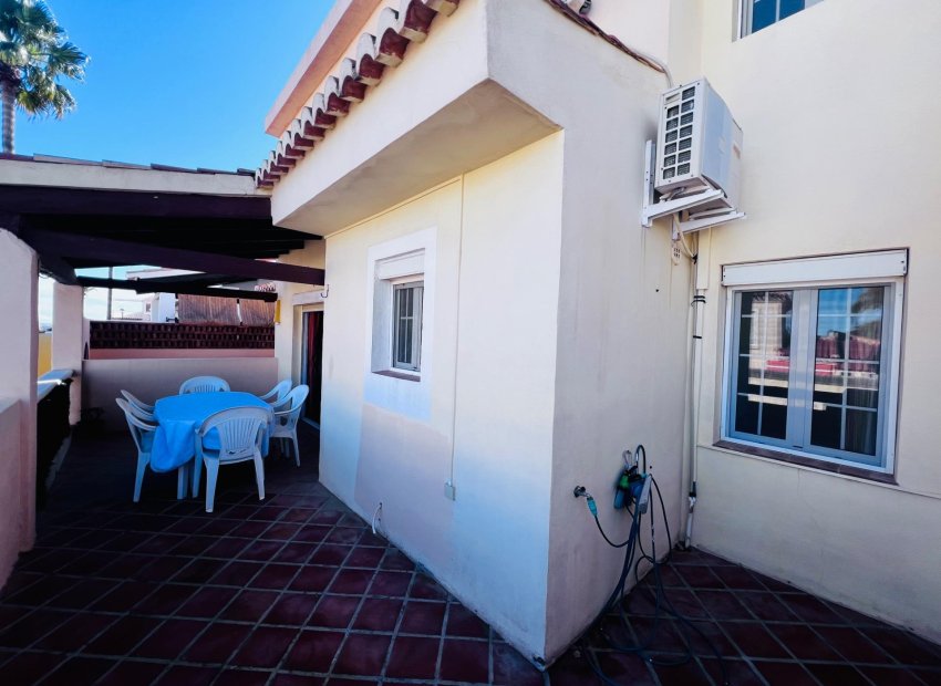 Resale - Chalet - Gran alacant - Avda. noruega
